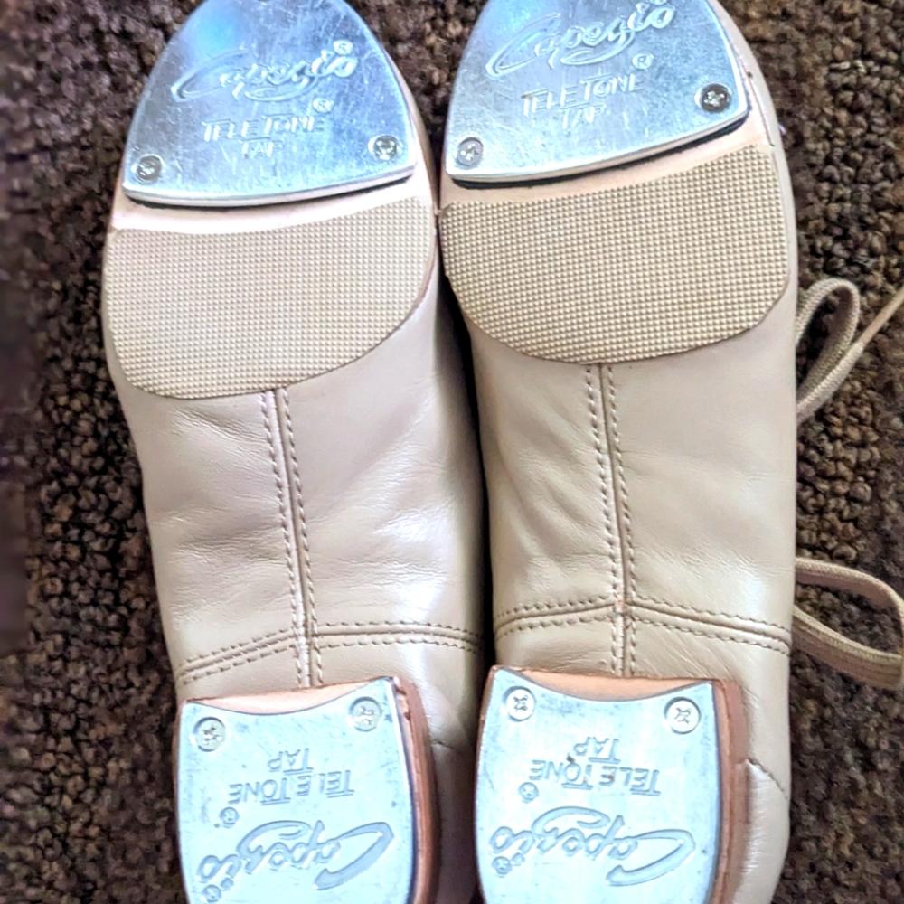 Girls tap shoes